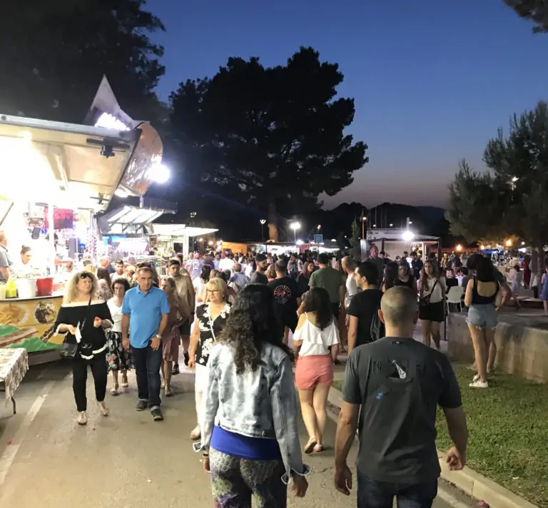 Obert el termini de presentació d’instàncies per a les parades de venda ambulant a les Festes de Sant Marçal