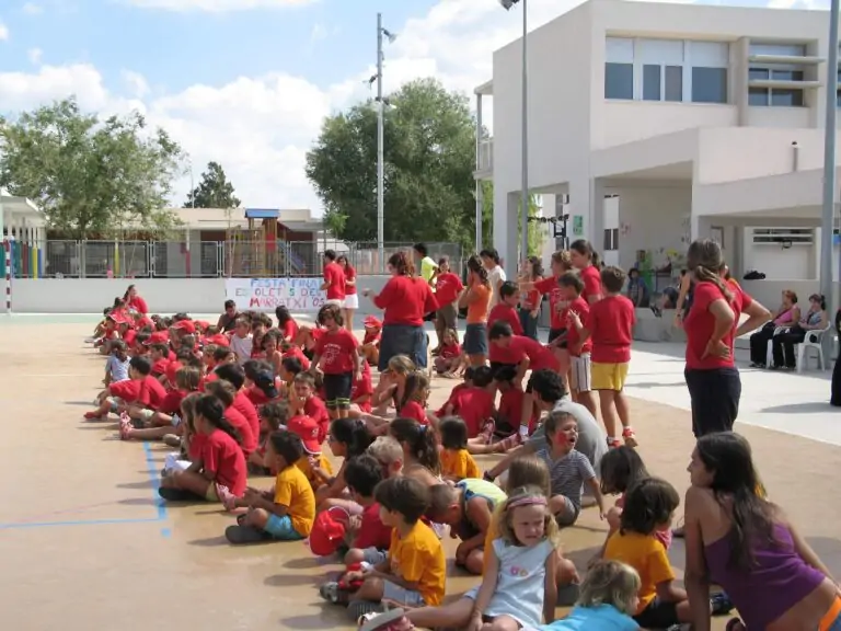 Habrá campamentos de verano pero con un monitor para cada diez niños