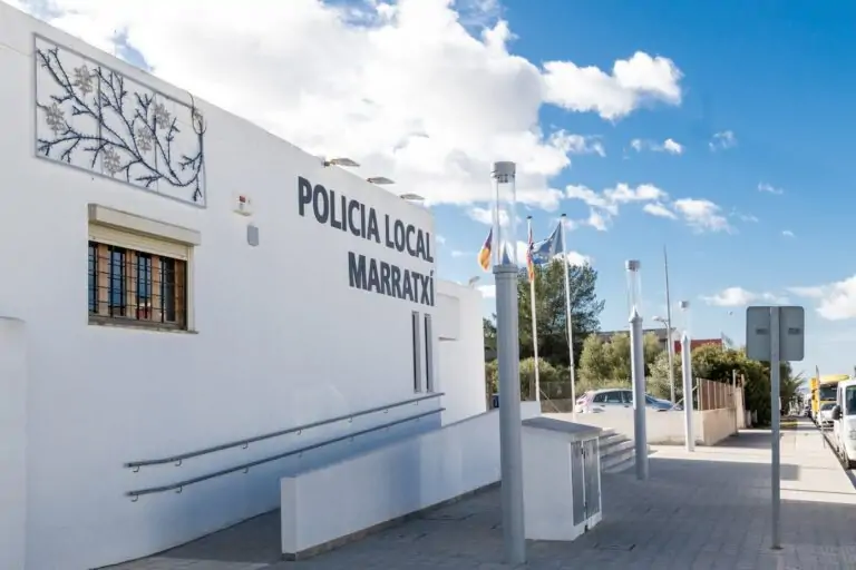 La Policia Local de Marratxí inicia una campanya informativa de la nova normativa per circular en patinet elèctric