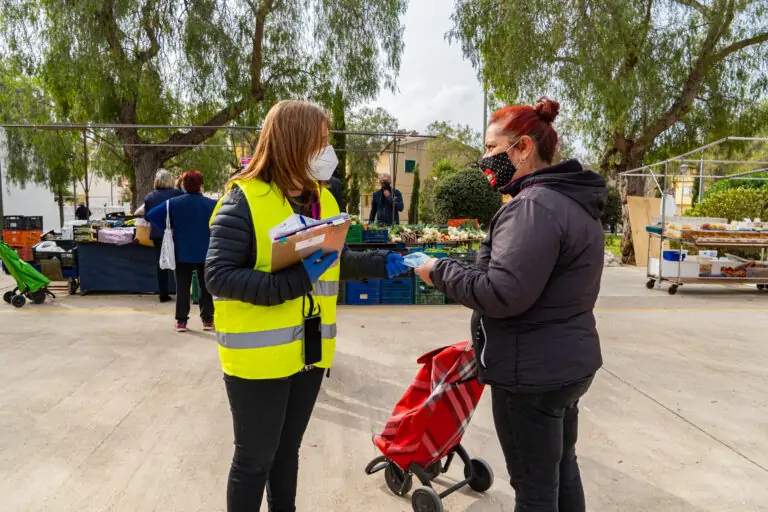 Covid-19: informadores a pie de calle