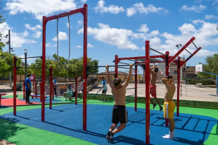 Obre al públic el nou parc de cal·listènia d’Es Campet, a Sa Cabaneta