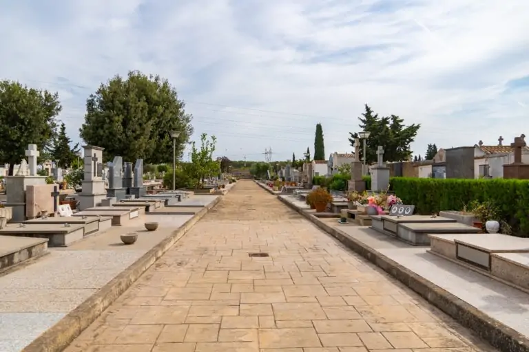 Cementerio municipal, todo listo para cumplir con el rito funerario