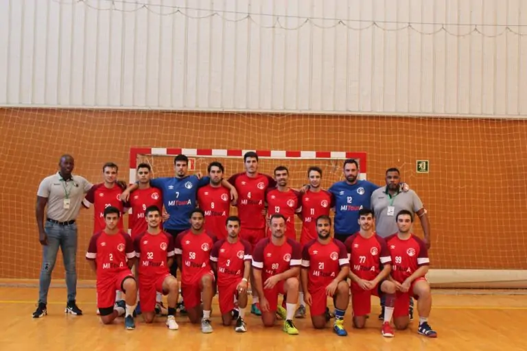 El MIToura Handbol Marratxí guanya per la mínima el derbi contra el Penya Esportiva Santa Eulàlia