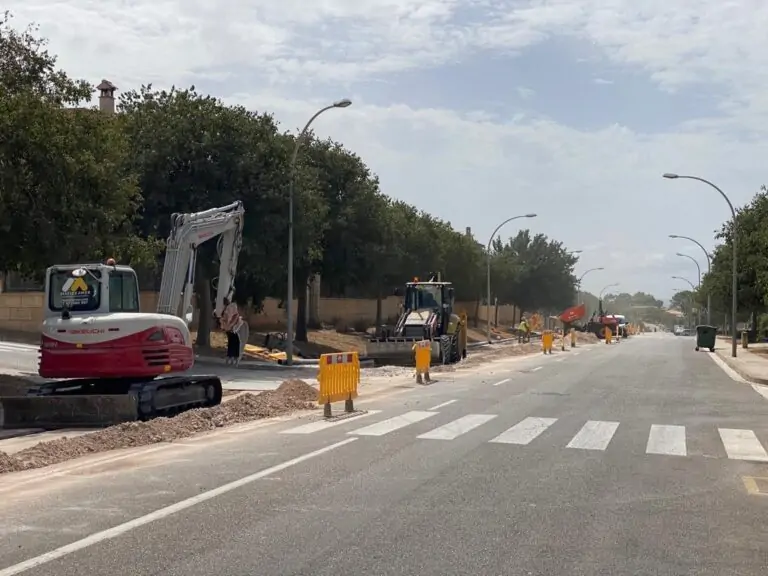 El Ayuntamiento renueva la red de agua potable de Sant Marçal que resolverá los históricos problemas de suministro de la urbanización