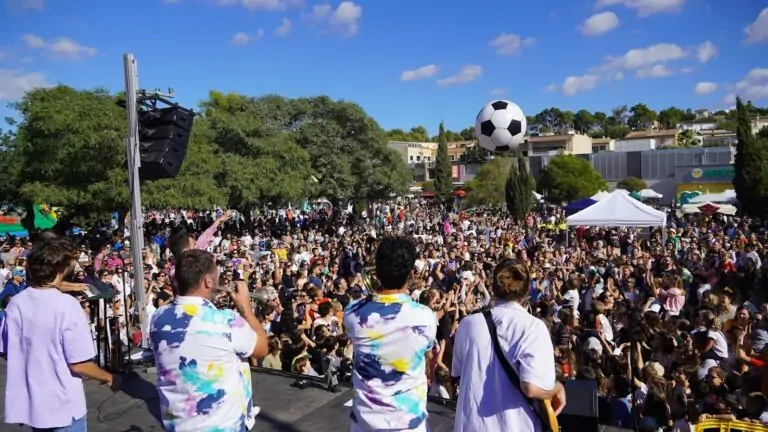 Cinc mil persones donen la benedicció al nou Magrana Tardor Fest