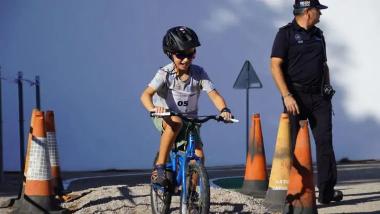 Una ruta ciclista y un parque de educación vial para  fomentar la movilidad sostenible